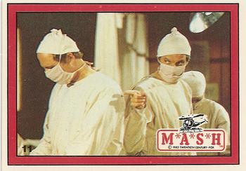 1982 Donruss M*A*S*H #11 Winchester & Hawkeye in OR Front