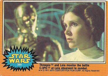 1977 O-Pee-Chee Star Wars #200 Threepio and Leia monitor the battle Front