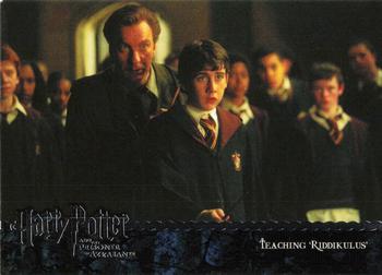 2004 ArtBox Harry Potter and the Prisoner of Azkaban #45 Teaching 'Riddikulus' Front