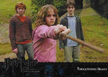 2004 ArtBox Harry Potter and the Prisoner of Azkaban #69 Threatening Draco Front