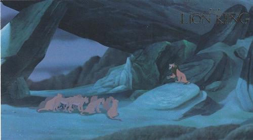 1994 SkyBox The Lion King Widevision #28 Meanwhile, Scar returns to Pride Rock, hiding his Front