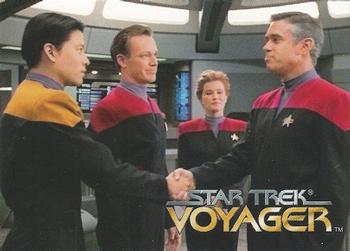1995 SkyBox Star Trek: Voyager Season One Series One #13 Departures Front