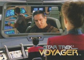 1995 SkyBox Star Trek: Voyager Season One Series One #32 Strategic Alliance Front