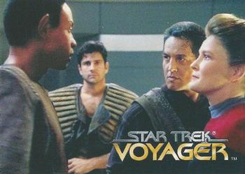 1995 SkyBox Star Trek: Voyager Season One Series One #33 Maquis Rebel Front