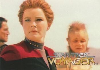 1995 SkyBox Star Trek: Voyager Season One Series One #47 Rough Surface Front
