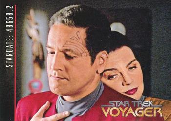 1995 SkyBox Star Trek: Voyager Season One Series Two #40 State of Flux Front