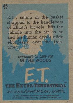 1982 Topps E.T. The Extraterrestrial #45 Night Ride Back