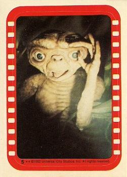 1982 Topps E.T. The Extraterrestrial - Stickers #5 An Alarmed E.T.! Front