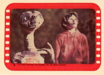 1982 Topps E.T. The Extraterrestrial - Stickers #6 E.T. / Elliot Front