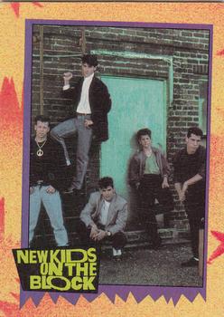 1989 Topps New Kids on the Block #4 Bookin' Front