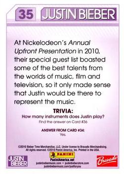 2010 Panini Justin Bieber #35 At Nickelodeon's Annual Upfront Presentation i Back