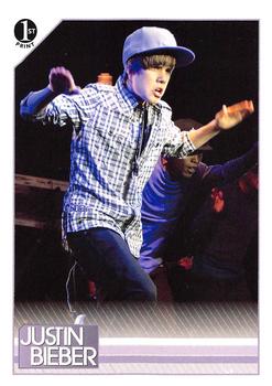 2010 Panini Justin Bieber #71 Justin quickened the beats of his fans' hearts Front