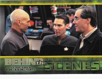 2002 Rittenhouse Star Trek: Nemesis #72 Producer Rick Berman discusses a bridge scen Front