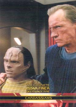 2003 Rittenhouse The Complete Star Trek Deep Space Nine #30 A Cardassian war orphan named Rugal visited De Front