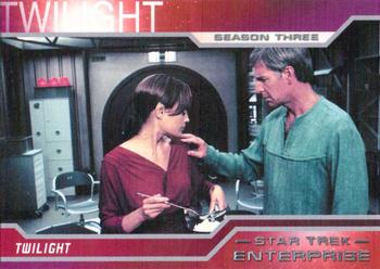 2004 Rittenhouse Star Trek Enterprise Season 3 #184 The last thing Archer remembered was walking t Front