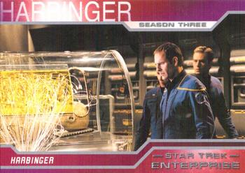 2004 Rittenhouse Star Trek Enterprise Season 3 #205 On the way to Azati Prime, Enterprise detected Front