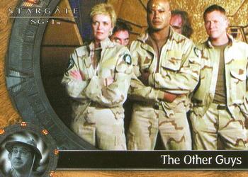 2004 Rittenhouse Stargate SG-1 Season 6 #26 O'Neill is furious, and explains to the bewild Front