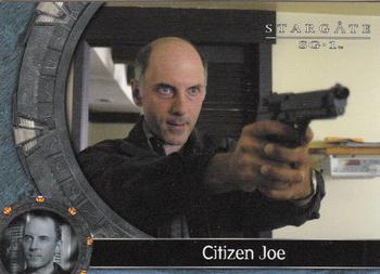 2006 Rittenhouse Stargate SG-1 Season 8 #46 For the second week in a row, O'Neill finds Front