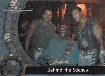 2006 Rittenhouse Stargate SG-1 Season 8 #67 Isaac Hayes, Christopher Judge and Jeff Judg Front