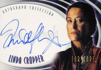2002 Rittenhouse Farscape Season 3 - Autographs #A17 Linda Cropper Front
