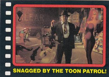 1987 Topps Who Framed Roger Rabbit #102 Snagged by the Toon Patrol! Front