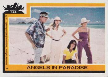 1977 Topps Charlie's Angels #132 Angels in Paradise Front