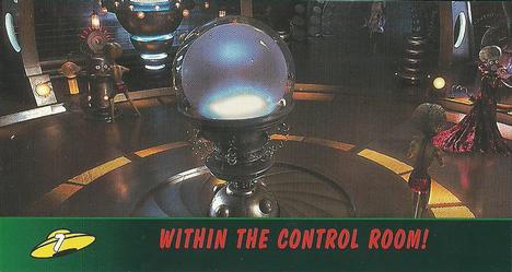 1996 Topps Widevision Mars Attacks! #7 Within the Control Room! Front