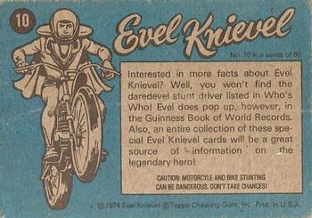 1974 Topps Evel Knievel #10 Tall in the Cycle Back