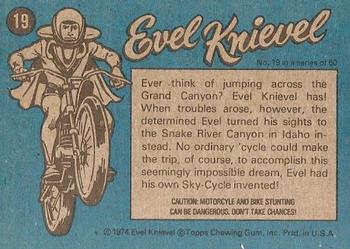 1974 Topps Evel Knievel #19 Checking the Site Back