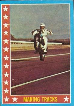 1974 Topps Evel Knievel #20 Making Tracks Front
