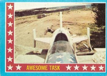 1974 Topps Evel Knievel #31 Awesome Task Front