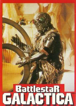 1978 Wonder Bread Battlestar Galactica #26 Seetol Playing An Ovion Harp Front