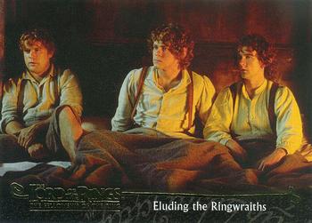 2001 Topps Lord of the Rings: The Fellowship of the Ring #41 Eluding the Ringwraiths Front