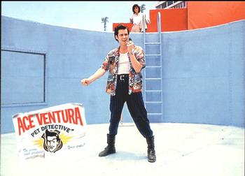 1995 Donruss Ace Ventura: When Nature Calls #4 Inside the Tank Front