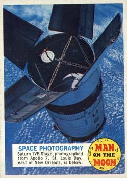 1969 Topps Man on the Moon #4A Space Photography Front