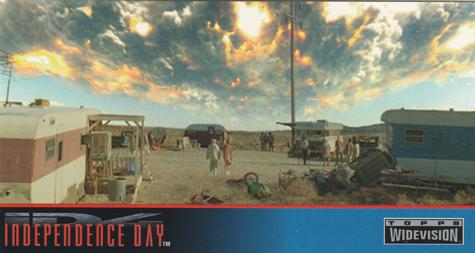 1996 Topps Widevision Independence Day #12 All around the world, massive Front