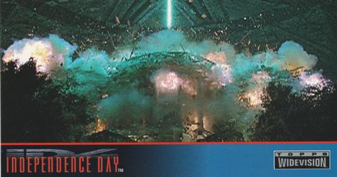 1996 Topps Widevision Independence Day #30 The White House splinters into Front