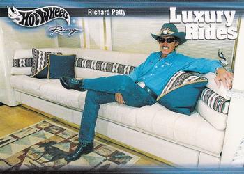 2003 Hot Wheels Racing Luxury Rides #NNO Richard Petty Front