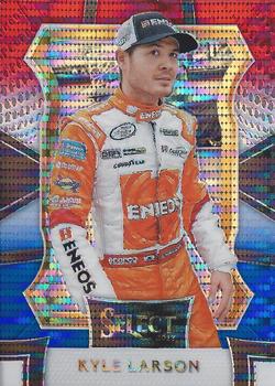 2017 Panini Select - Red White and Blue Pulsar Prizms #97 Kyle Larson Front