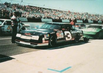 1992 The King And His Predecessor #NNO Dale Earnhardt Front