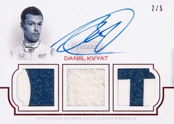 2020 Topps Dynasty Formula 1 - Dynasty Single-Driver Autographed Triple Relic Red #TRA-IDK Daniil Kvyat Front