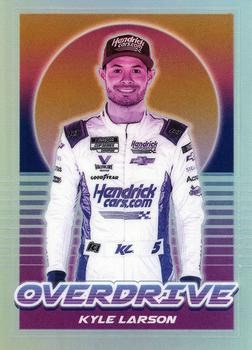 2022 Panini Chronicles - Overdrive Holo #20 Kyle Larson Front