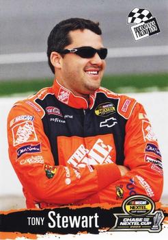 2005 Press Pass UMI Chase for the Nextel Cup #2 Tony Stewart Front