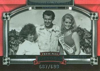 2006 Press Pass Legends - Memorable Moments Silver #MM 15 Richard Petty Front