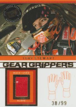 2006 Press Pass Stealth - Gear Grippers Drivers #GGD 5 Tony Stewart Front