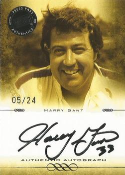 2008 Press Pass Legends - Autographs Black Inscriptions #NNO Harry Gant #33 Front