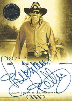 2008 Press Pass Legends - Autographs Blue #NNO Richard Petty Front