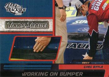2004 Press Pass Trackside #101 Working on Bumper Front