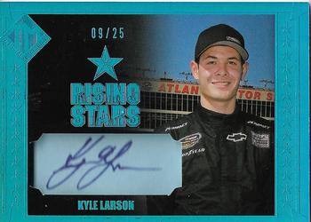 2013 Press Pass Total Memorabilia - Rising Stars Autographs Holofoil #RSA-KL Kyle Larson Front