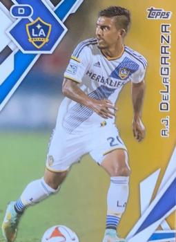 2015 Topps MLS - Gold #42 A.J. DeLaGarza Front
